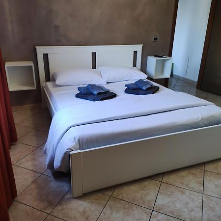 Alloggio Alfa - Central Apartment Civitavecchia Zewnętrze zdjęcie